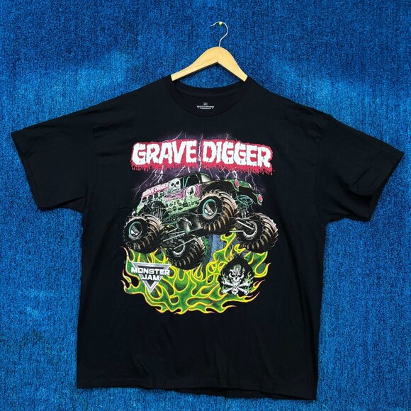 Monster Jam Grave Digger Truck T-Shirt Size 2X - Picture 1 of 4